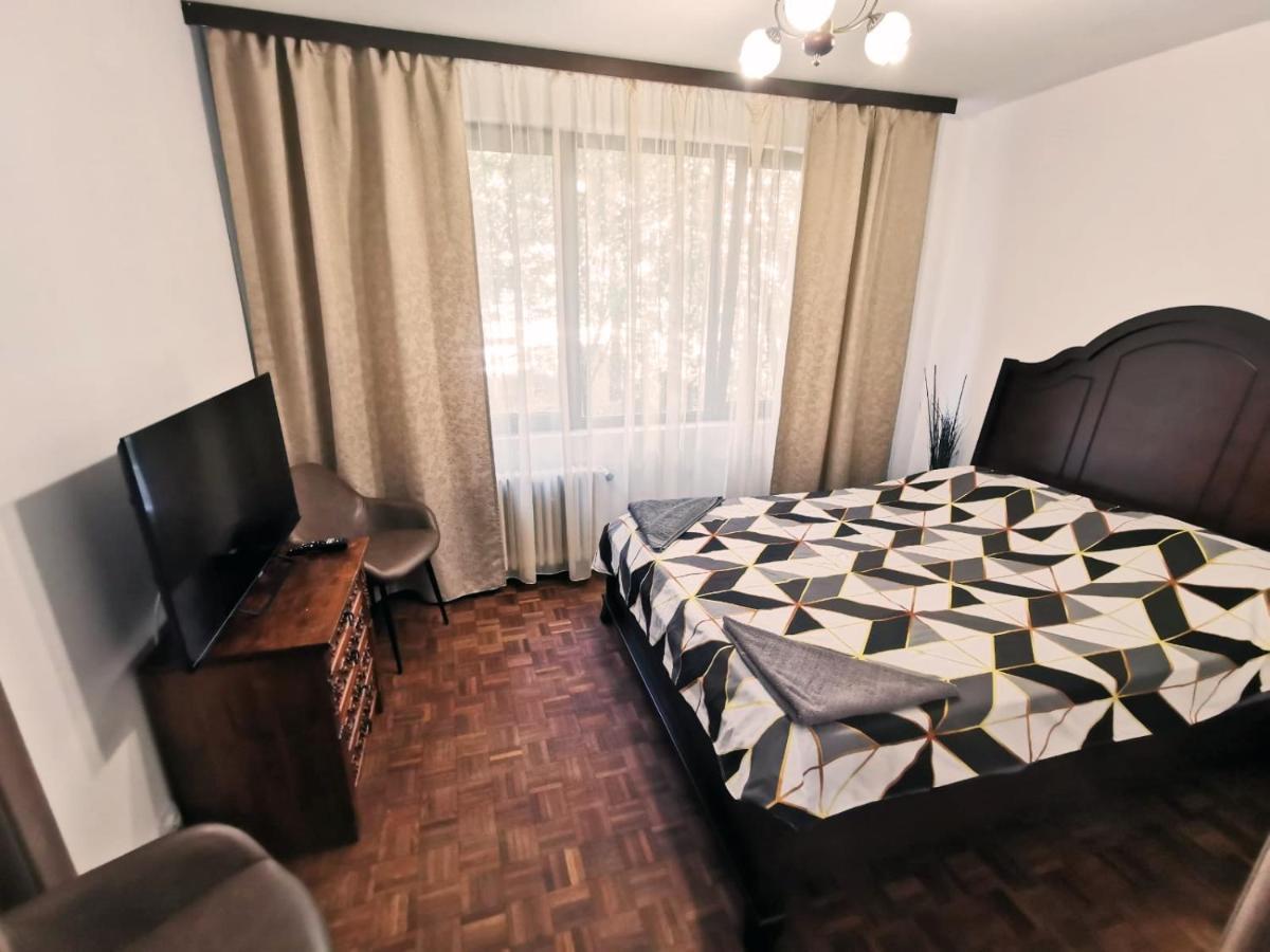 Cozy Apartment Sala Palatului Bukarest Exteriör bild