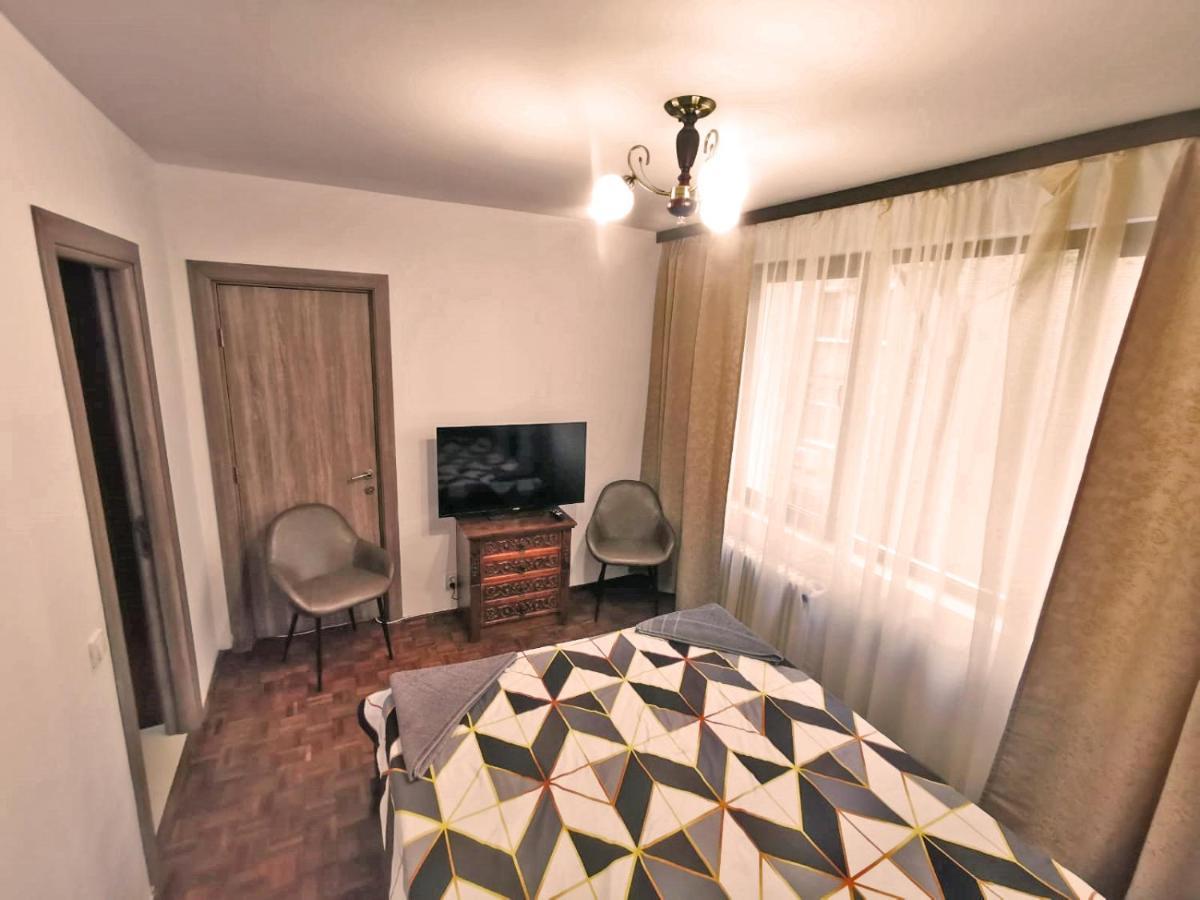 Cozy Apartment Sala Palatului Bukarest Exteriör bild