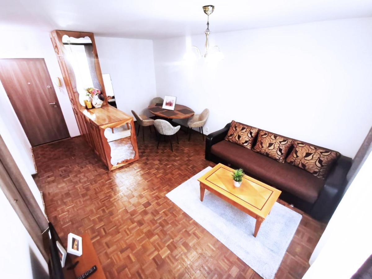 Cozy Apartment Sala Palatului Bukarest Exteriör bild